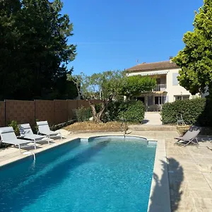 au-bout-du-chemin.fr-provencehotel.com/
